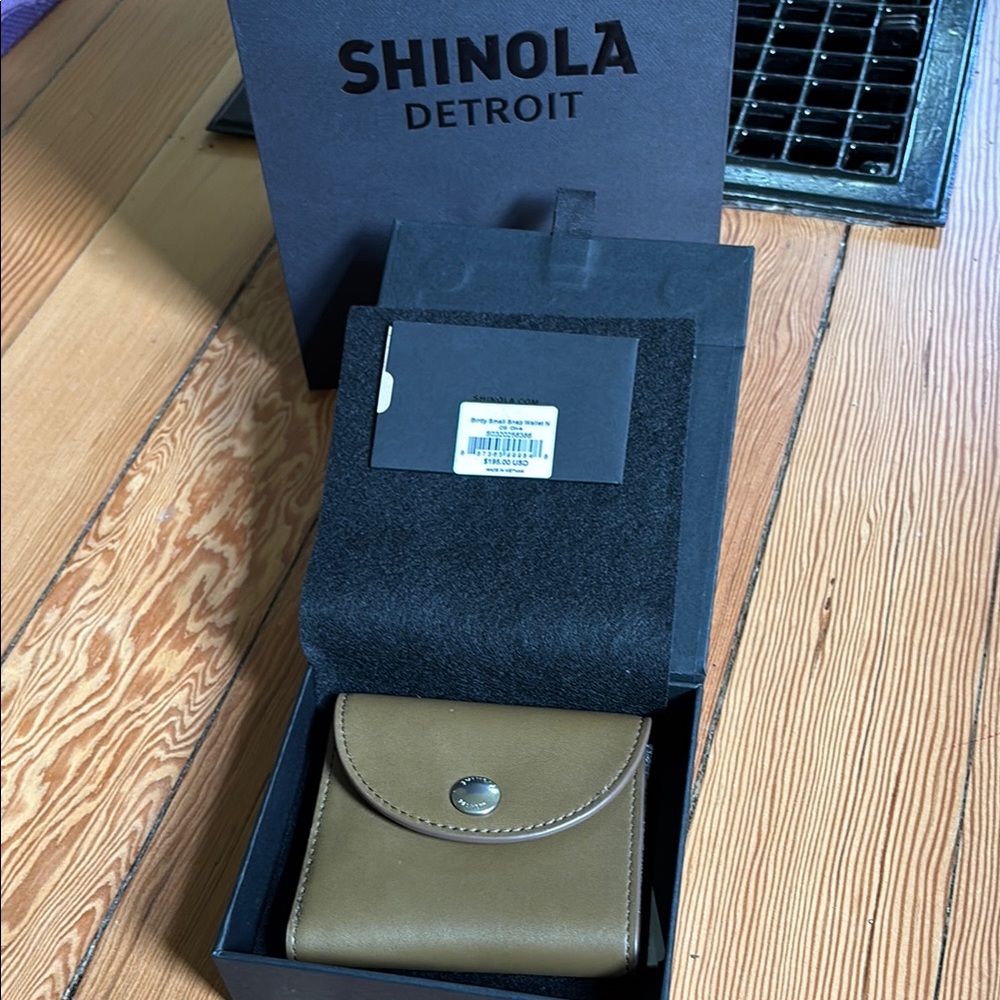 Shinola Olive Leather Snap Wallet